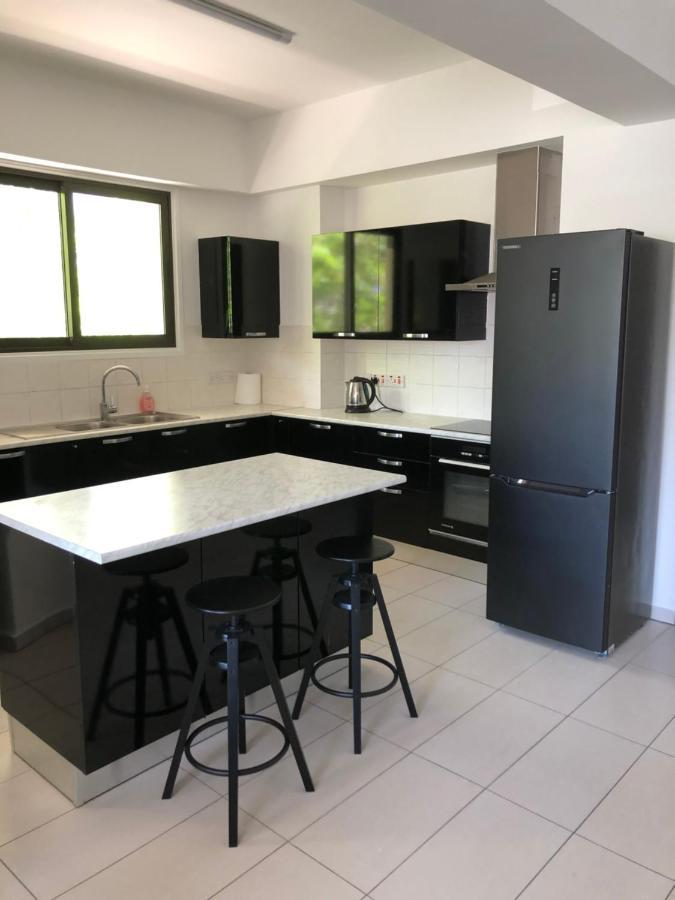 Modern Luxury Apartment In The Heart Of Nikozja Zewnętrze zdjęcie